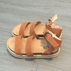 Kids Brown Sandals